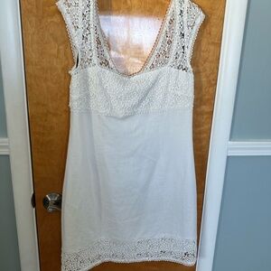 Laundry By Shelli Segal White Dress